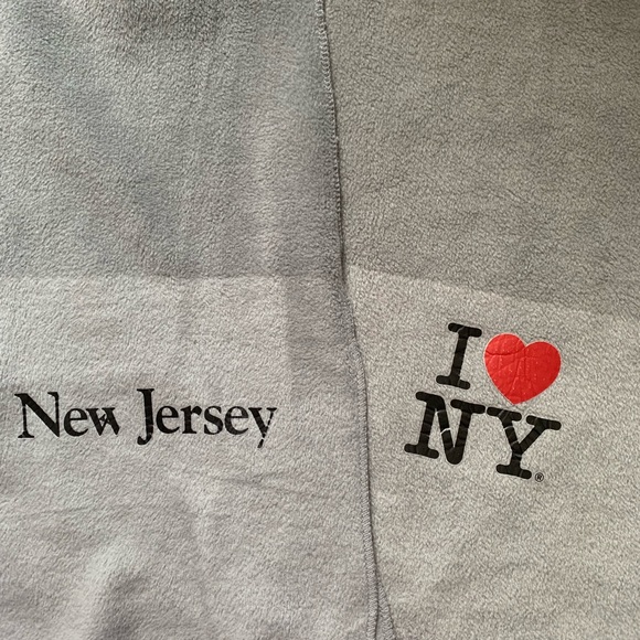 Super Bowl XLV111 NY No Host Committee Scarf - Picture 3 of 3